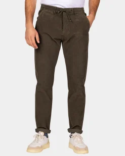 NZA New Zealand Auckland Corduroy donkergroene chino -
