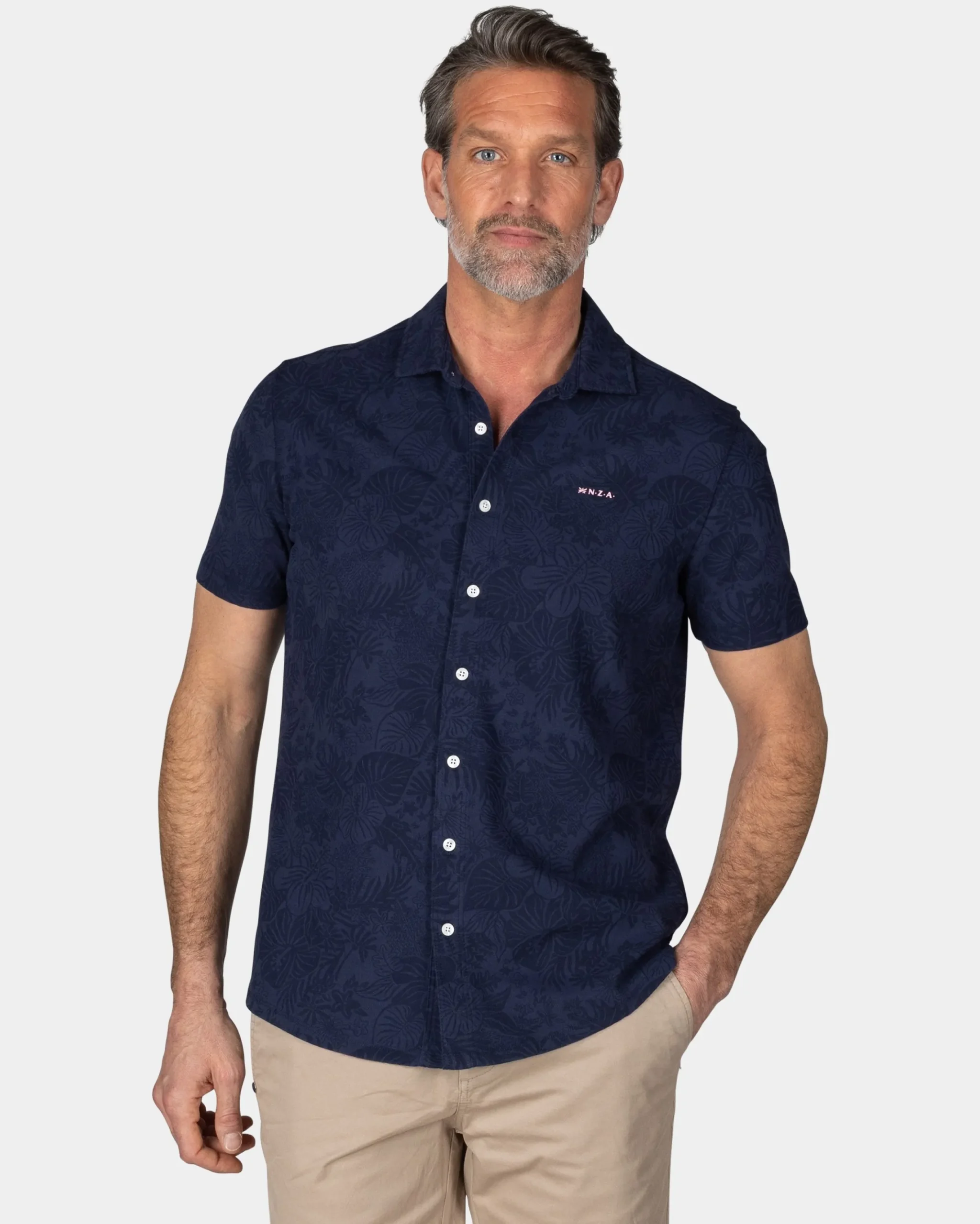 NZA New Zealand Auckland Donkerblauw overhemd met korte mouw en bloemprint