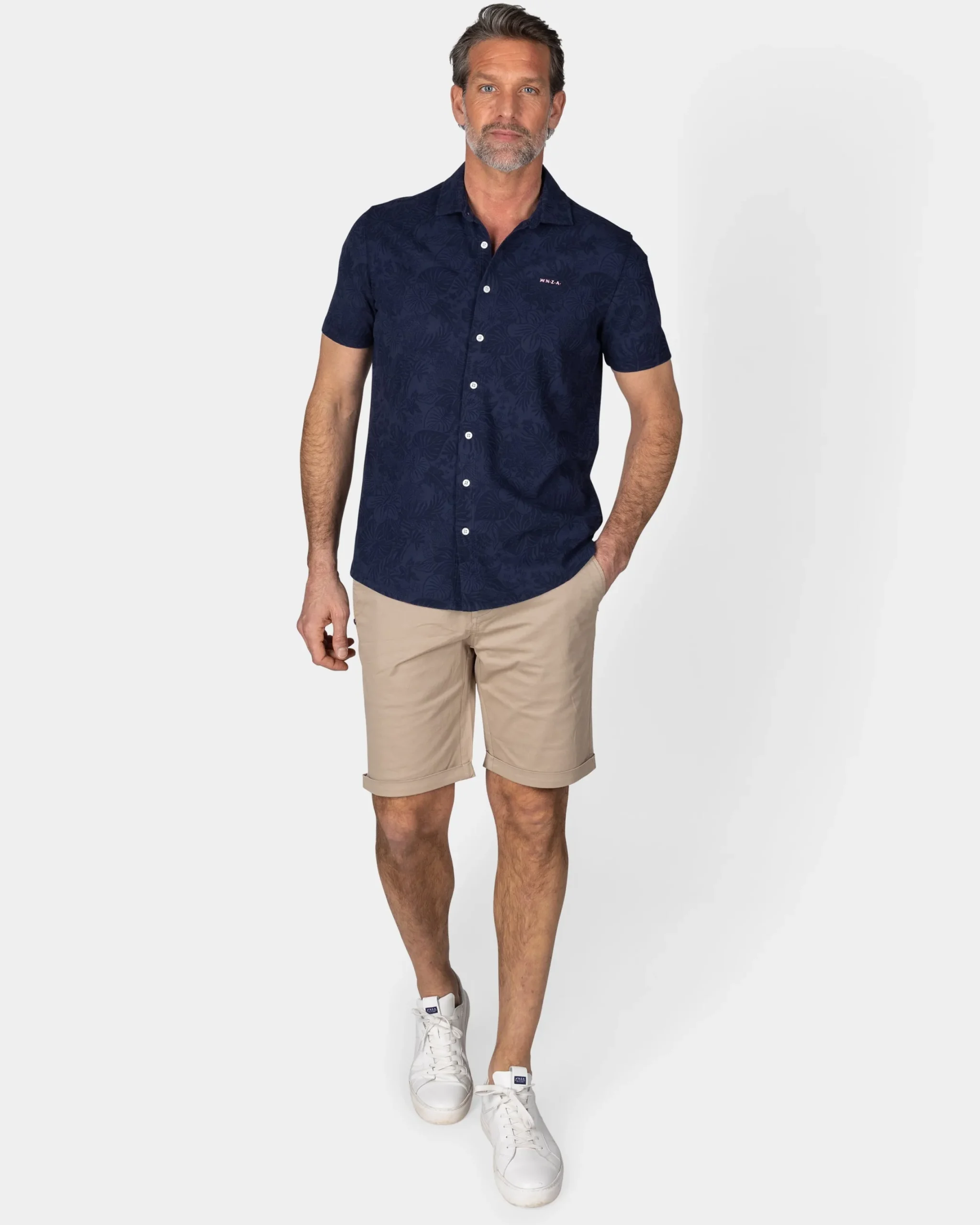 NZA New Zealand Auckland Donkerblauw overhemd met korte mouw en bloemprint