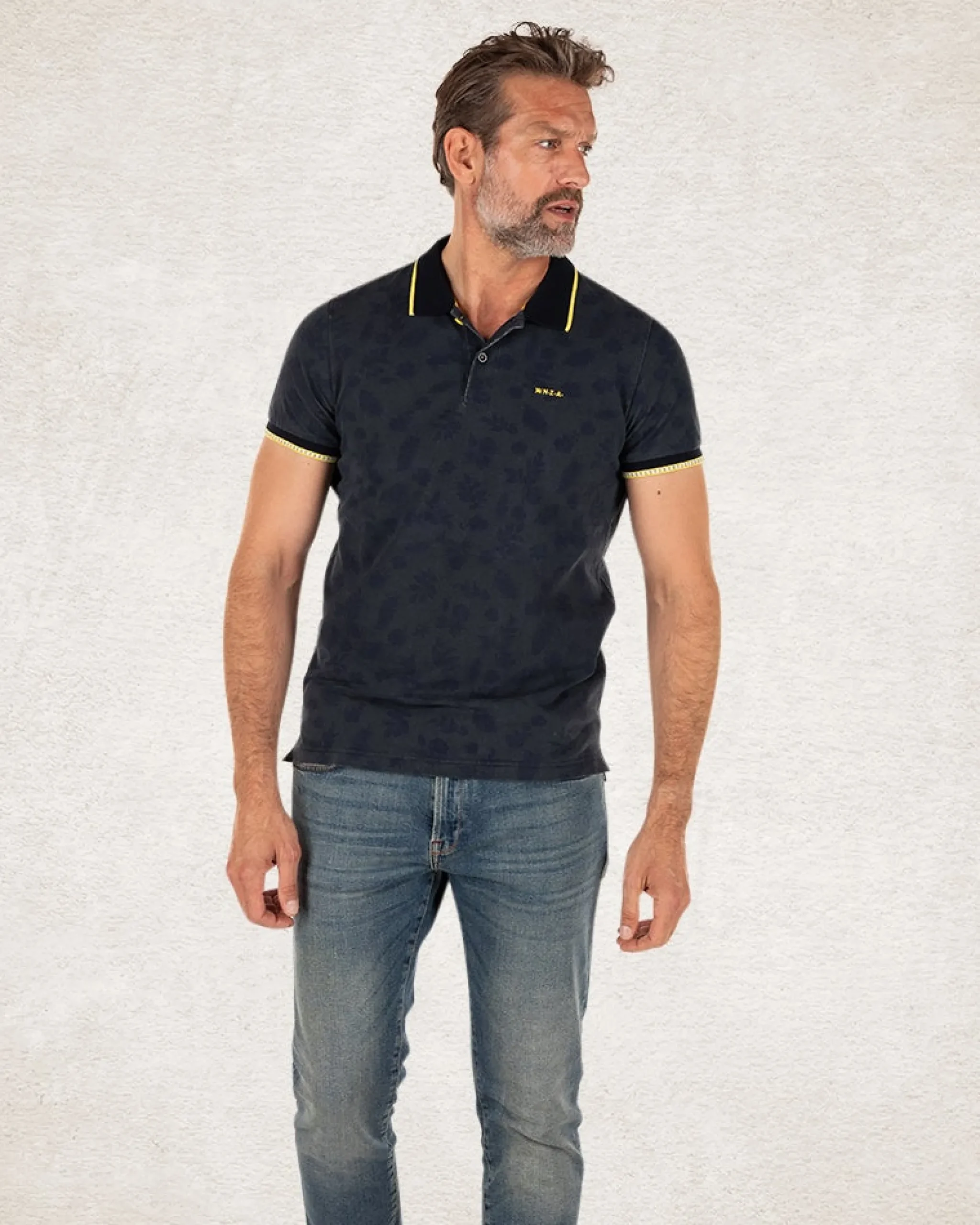 NZA New Zealand Auckland Donkerblauwe polo met bladprint