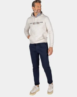 NZA New Zealand Auckland Ecru hoodie met tekst op de borst -