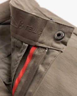 NZA New Zealand Auckland Effen chino met stretch -