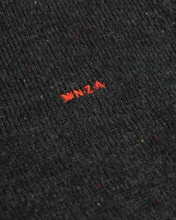 NZA New Zealand Auckland Effen trui met knopen Brownlee -